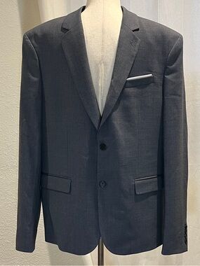 The Kooples Men's Blue-Gray Two-Button Suit Jacket 100% Laine Wool. NWT. 48FR